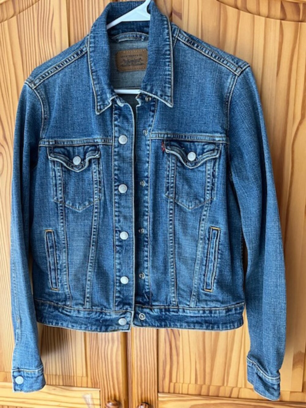 Vintage Levi's Original Trucker Denim Jean Jacket Women's Size Medium Blue Dark